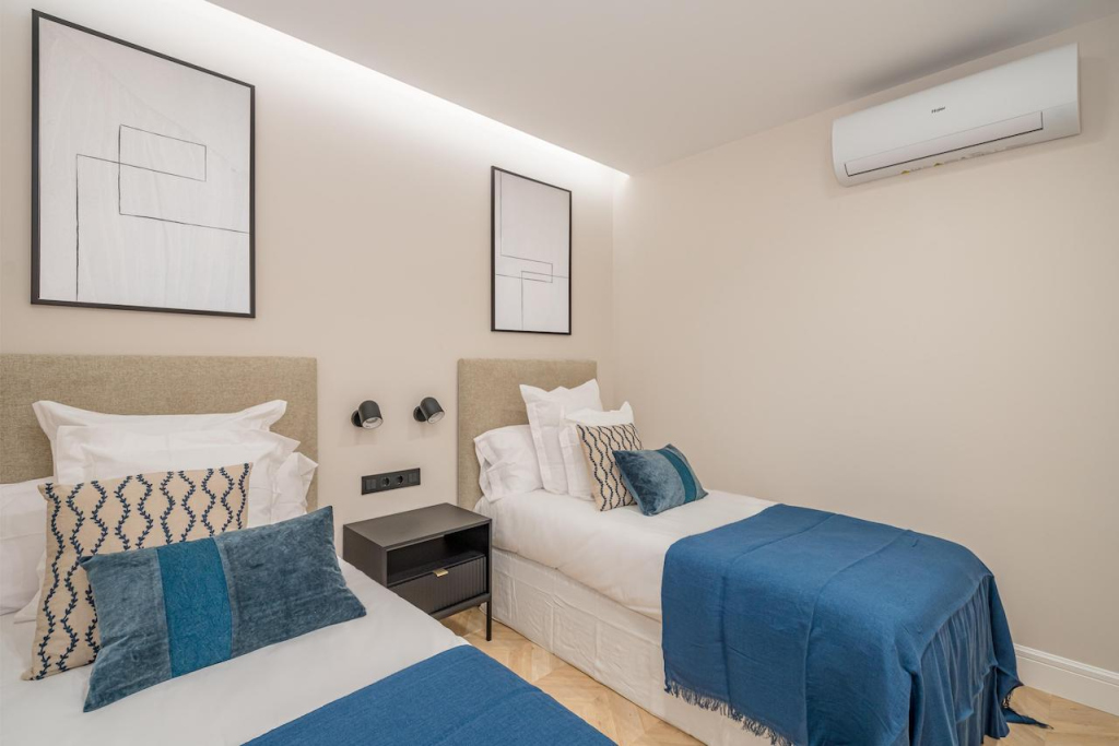 venta pisos velazquez